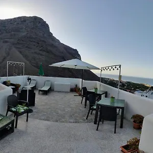 https://apartamentos-mussa.in-canary-islands.com